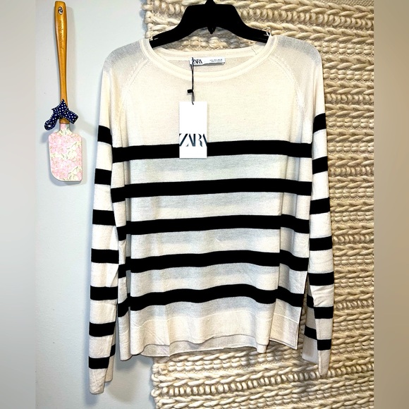 ZARA Knit Lightweight Sweater - Picture 4 of 4